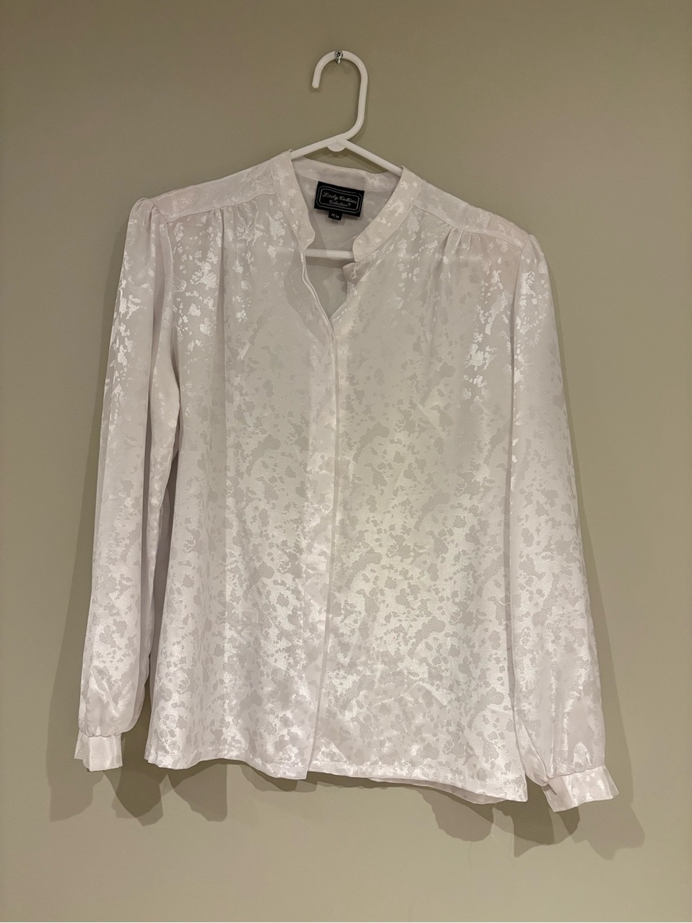 Jones New York White Jacquard Satin Button-Down Blouse